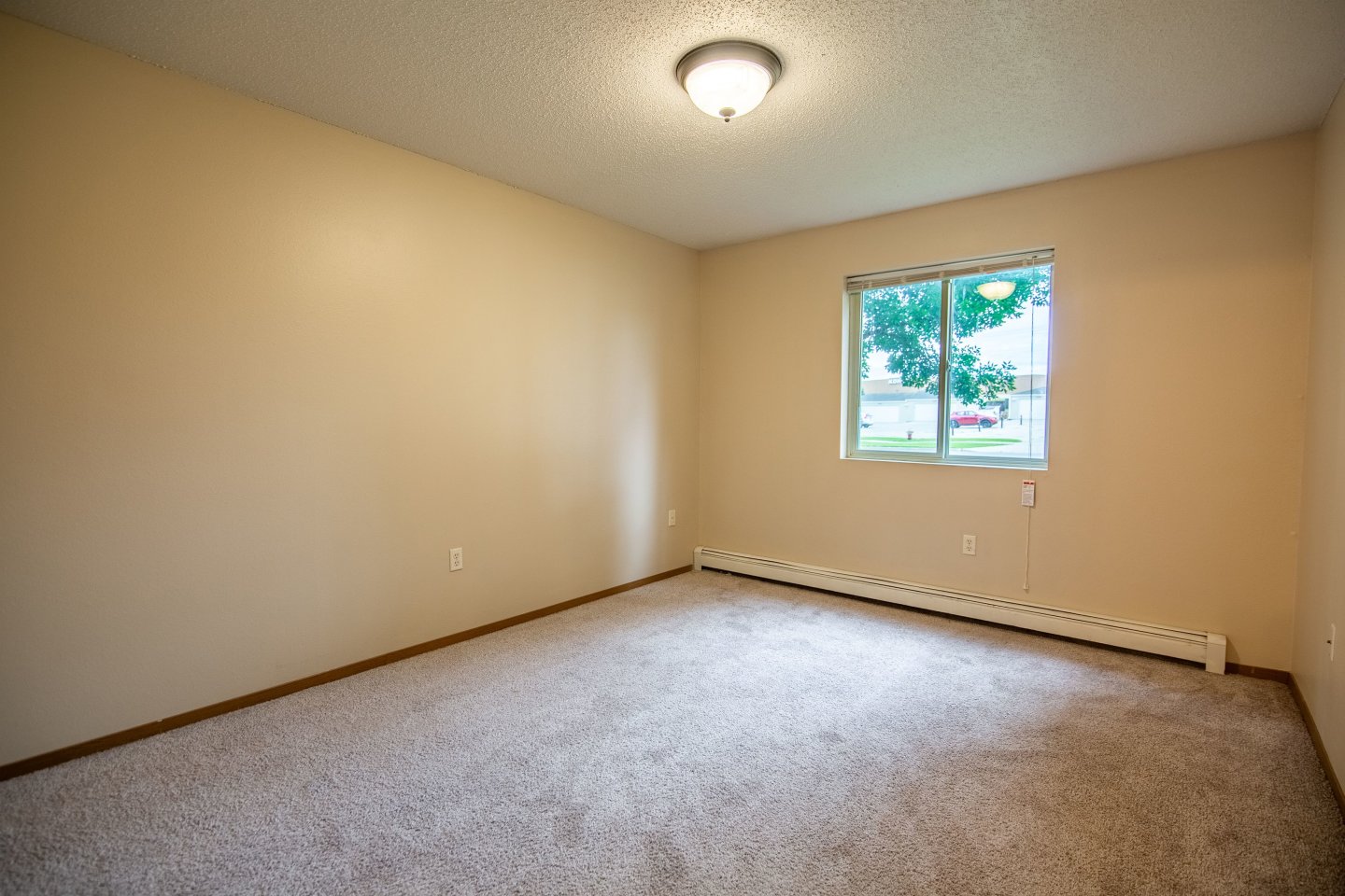 Turnpike Apartments Image 10