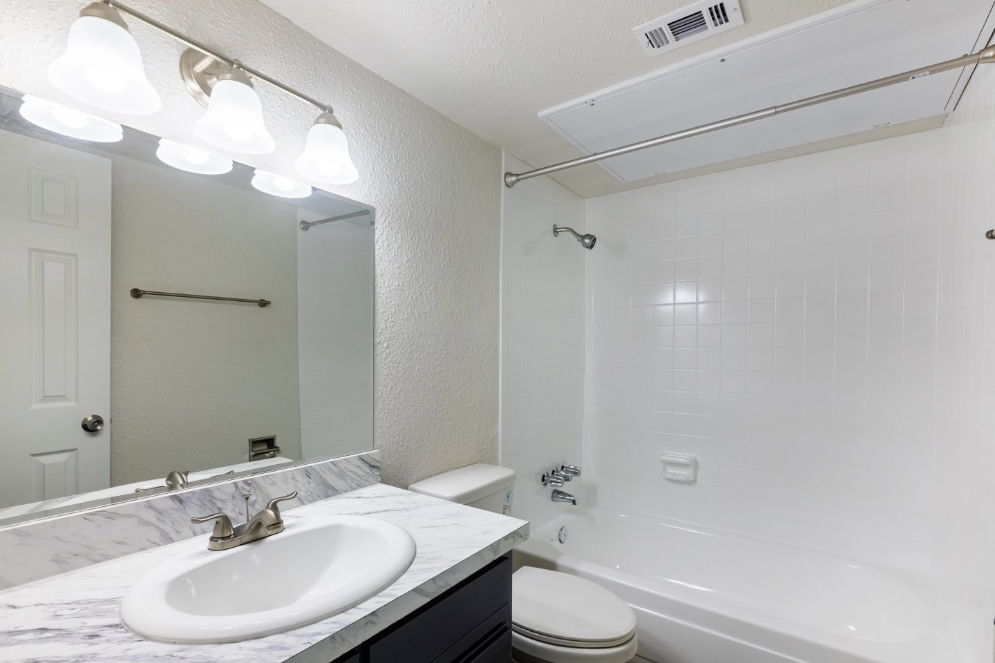 Heights at Post Oak Image 21