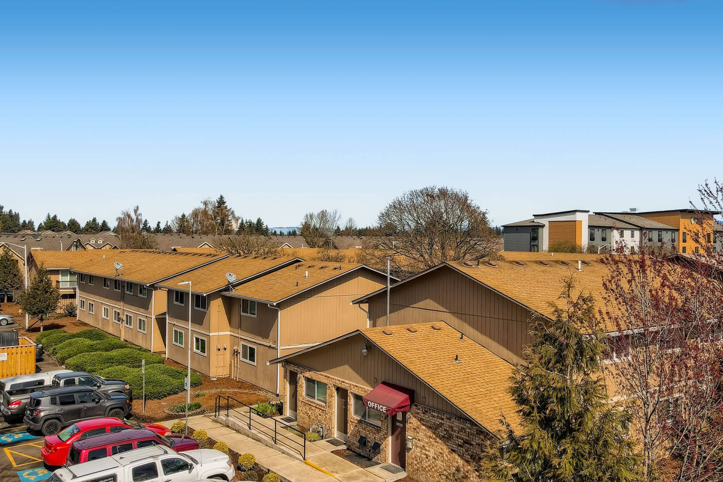 Garden View Apartments Image 5