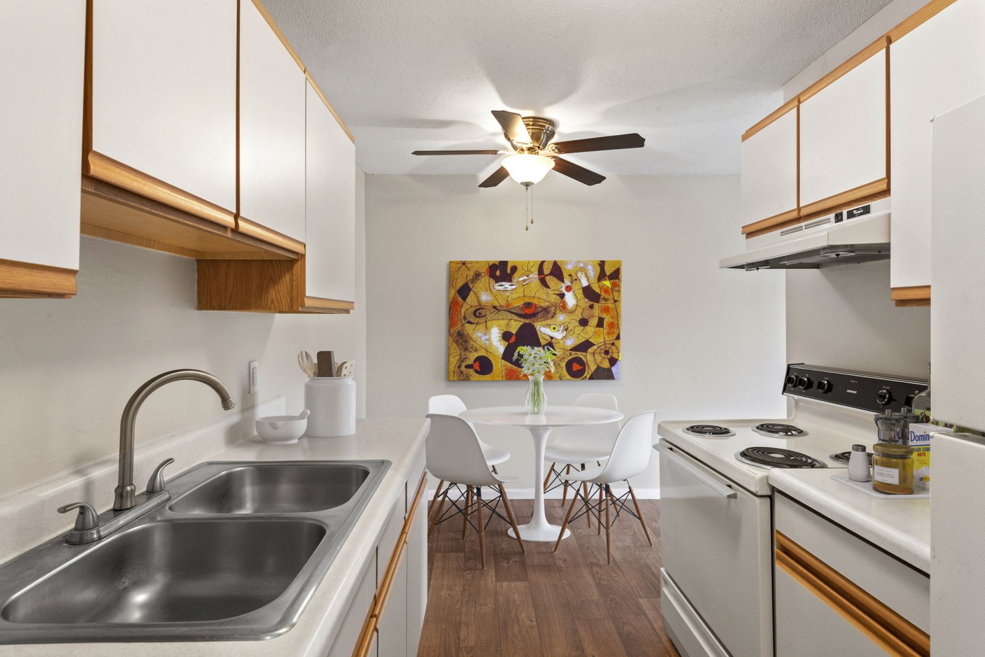 Windsor South Apartments Image 4
