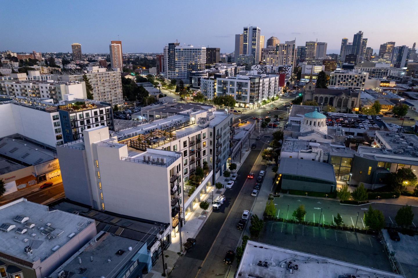 Axis Oakland Image 3