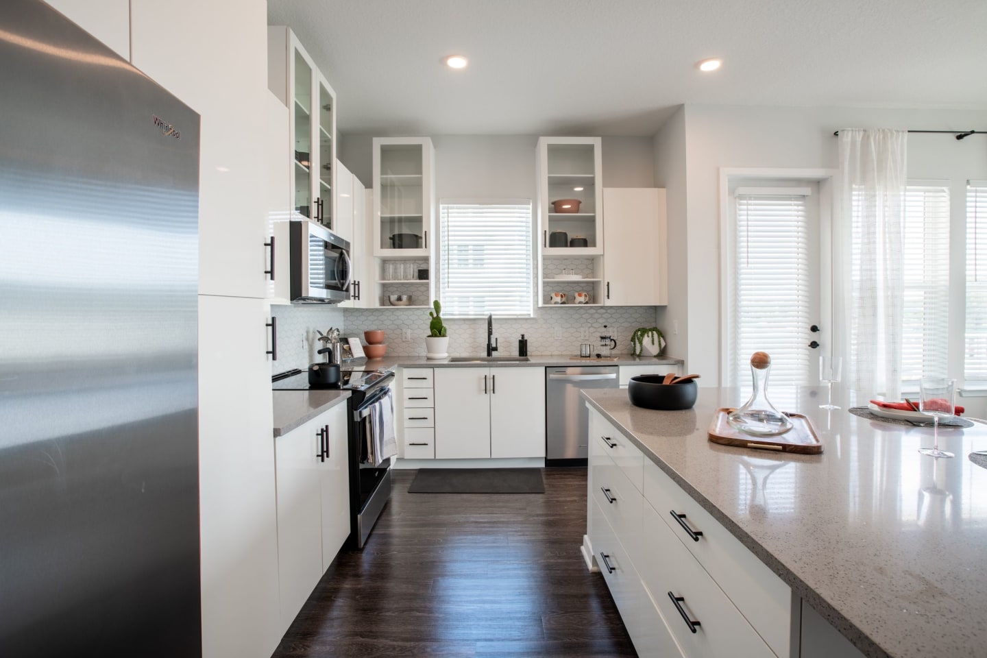 Cirrus Apartments Image 4