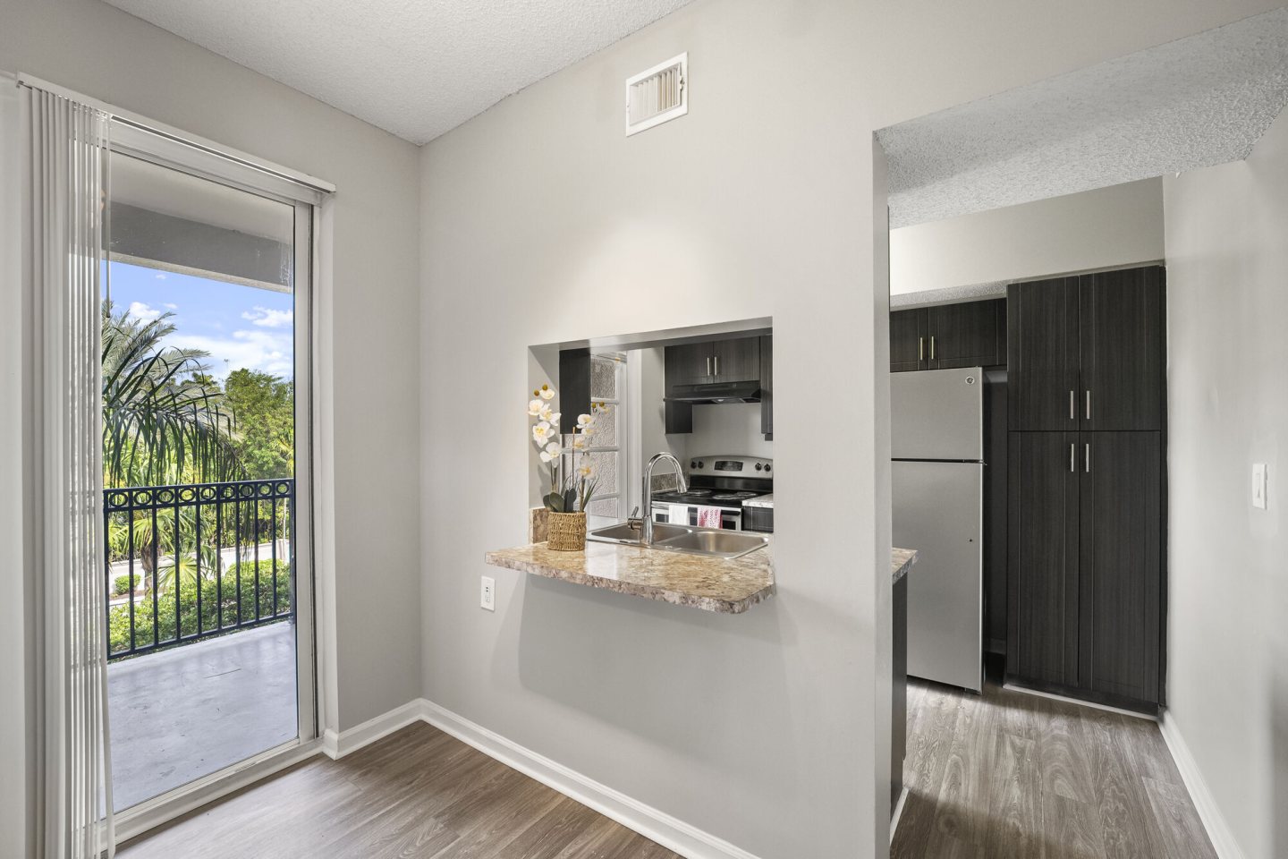 Marela Apartments Image 34