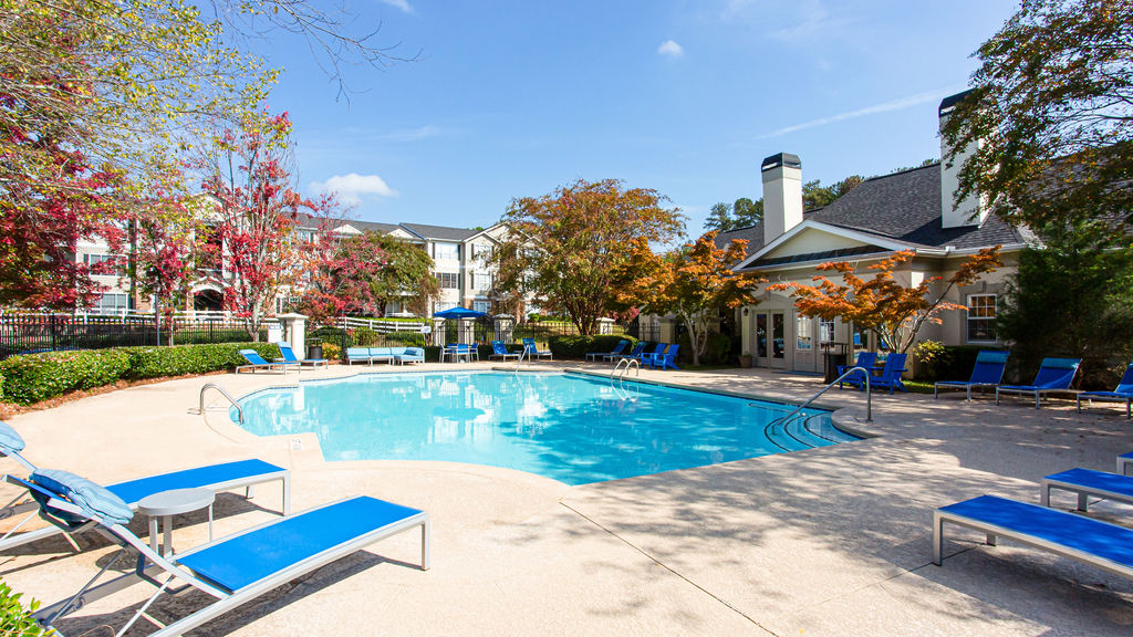 Charlestowne Apartments Image 13