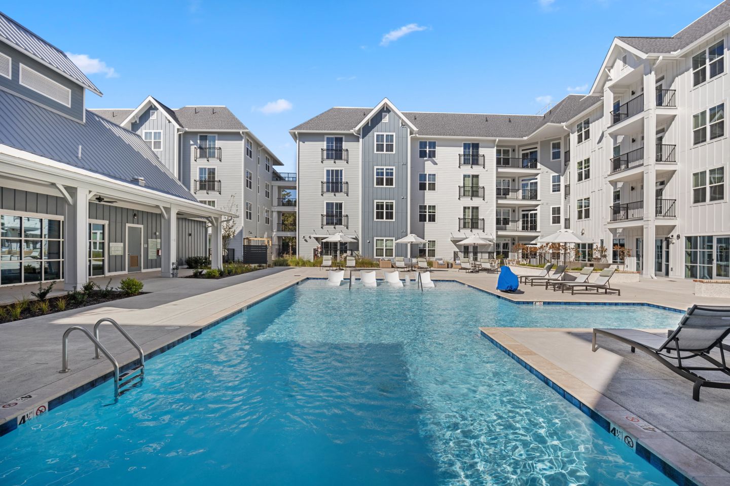Oak Grove at Blake Farm - Active Adult Apartment Homes Image 2