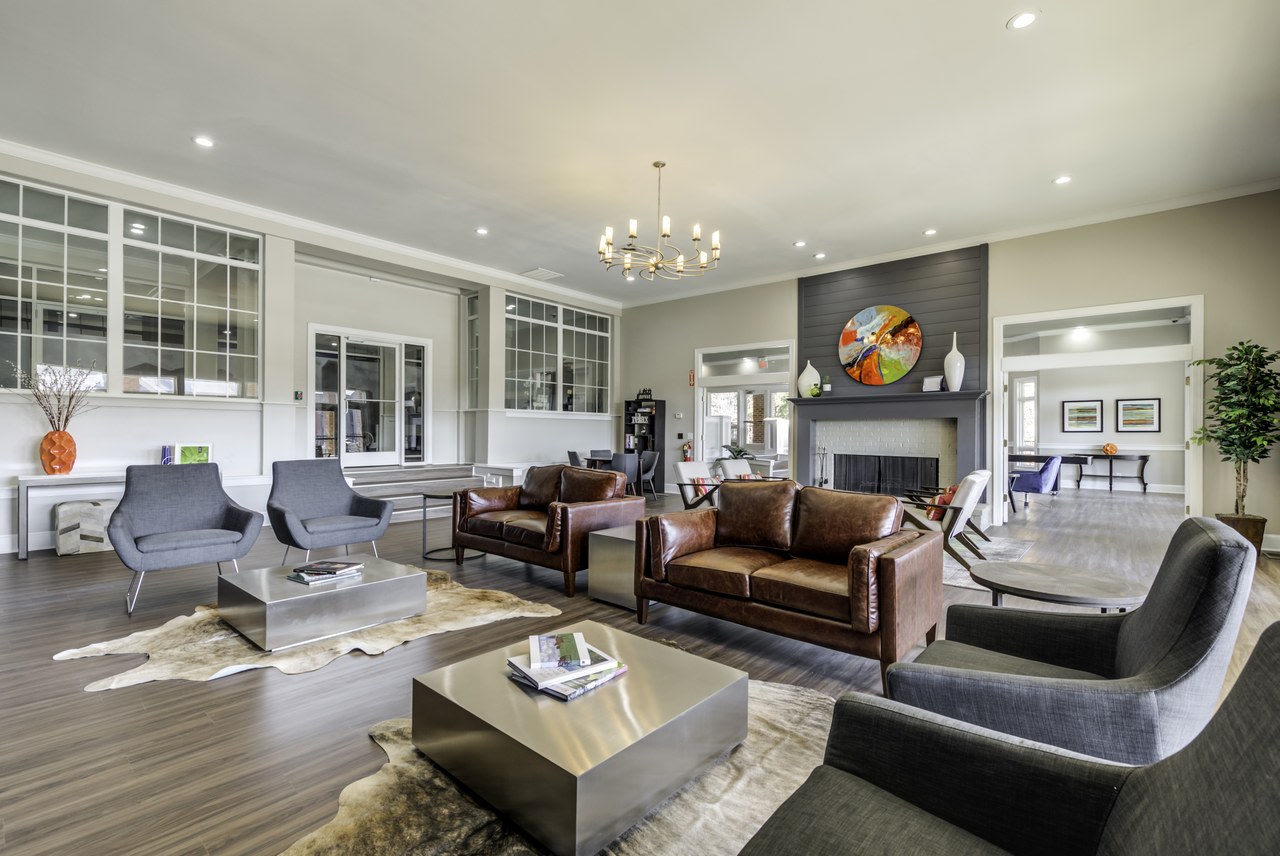The Racquet Club Image 8