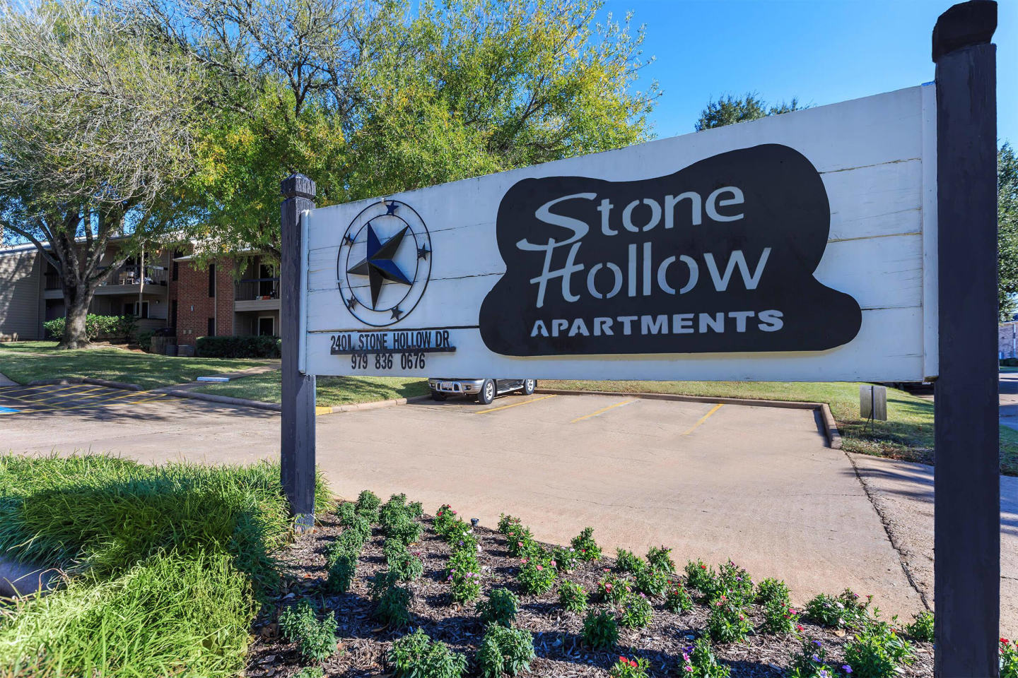 Stone Hollow Apartments Image 25