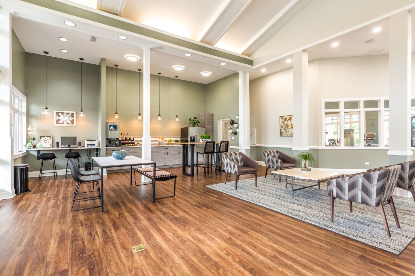 Woodlake Apartments Image 23