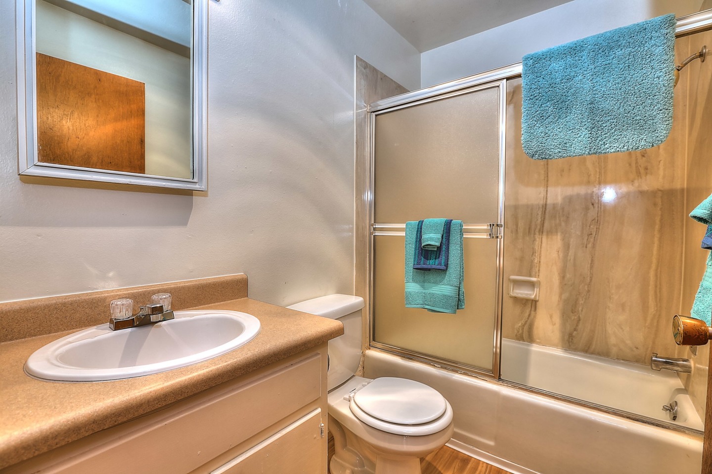 Fair Plaza Apartments Image 6