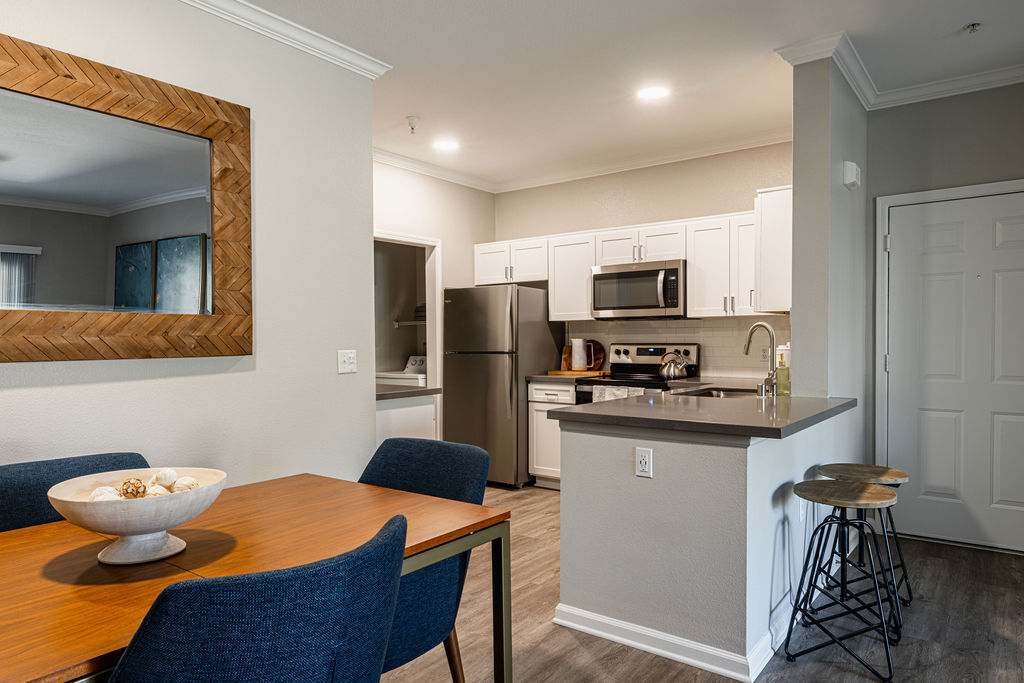 Canyon Park Apartments Image 2