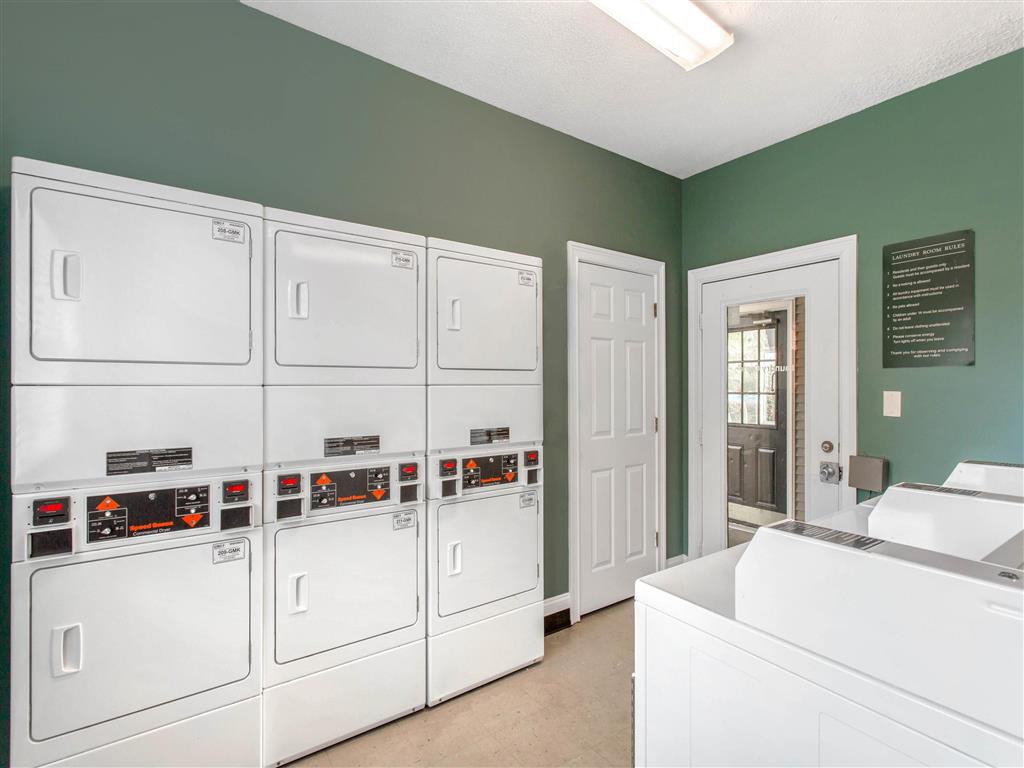 Affordable Housing - The Grayson Apartment Homes Image 9