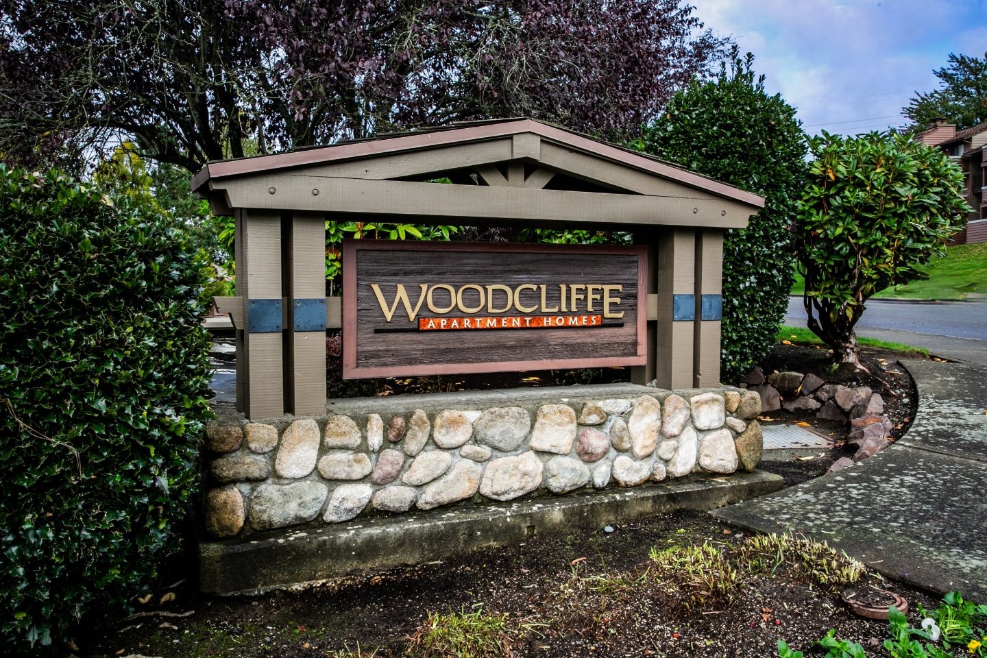 Woodcliffe Apartment Homes Image 2