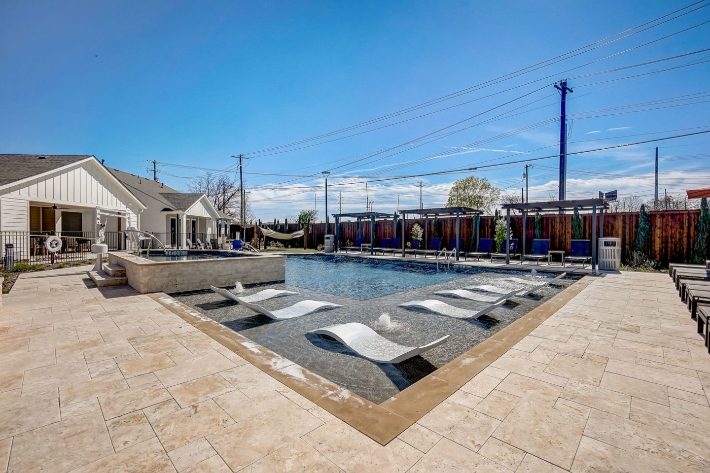 Carmel Villas Image 18