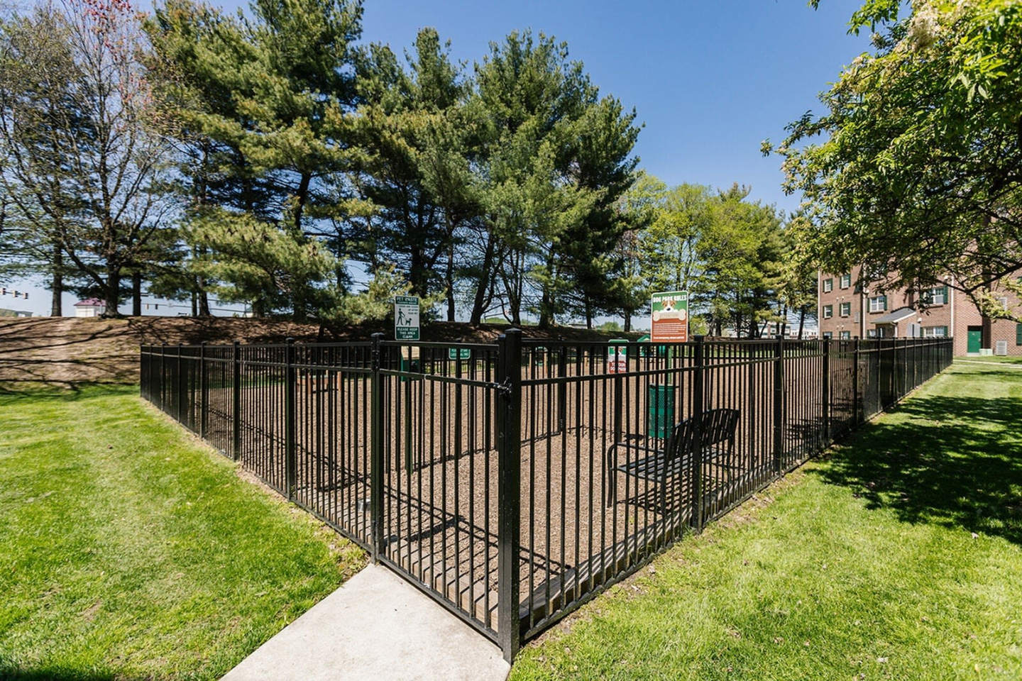 Crofton Village Apartments Image 25