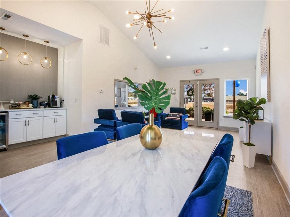 The Landing Apartment Homes Image 14