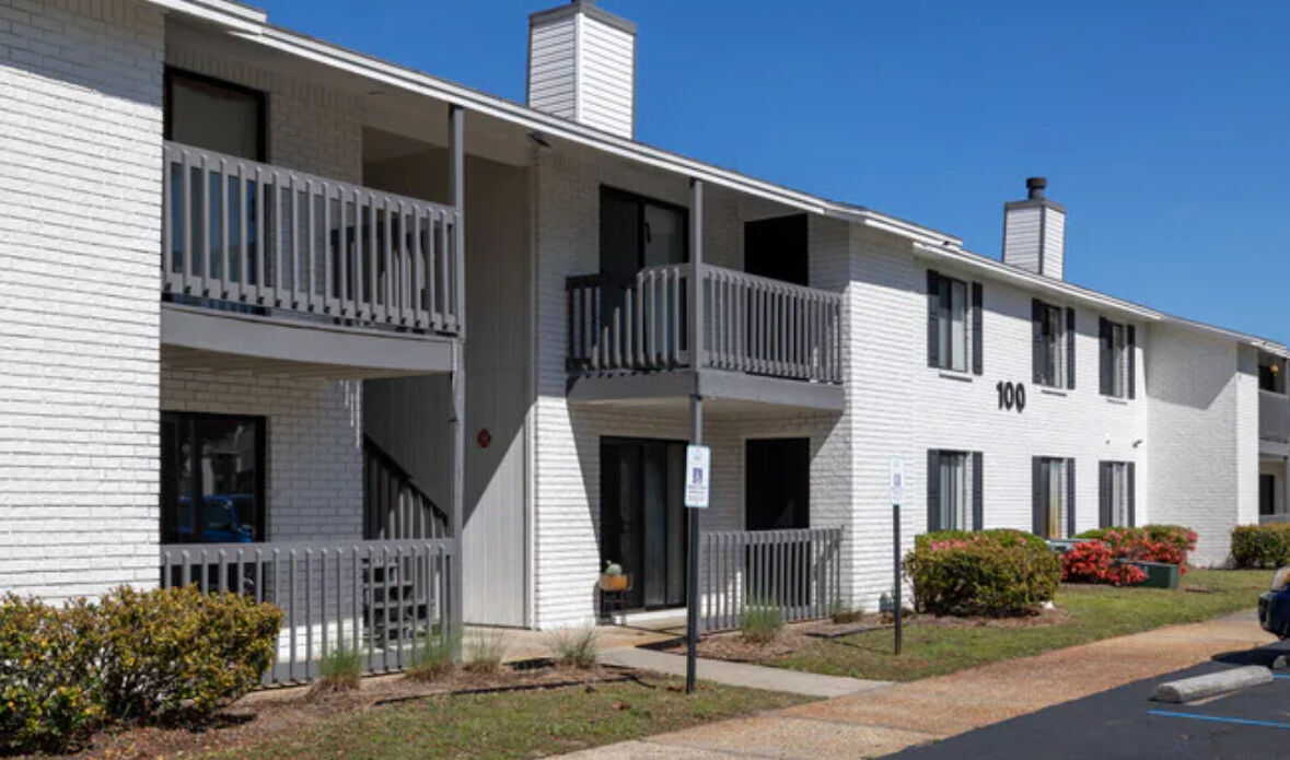 Hunters Pointe Image 1