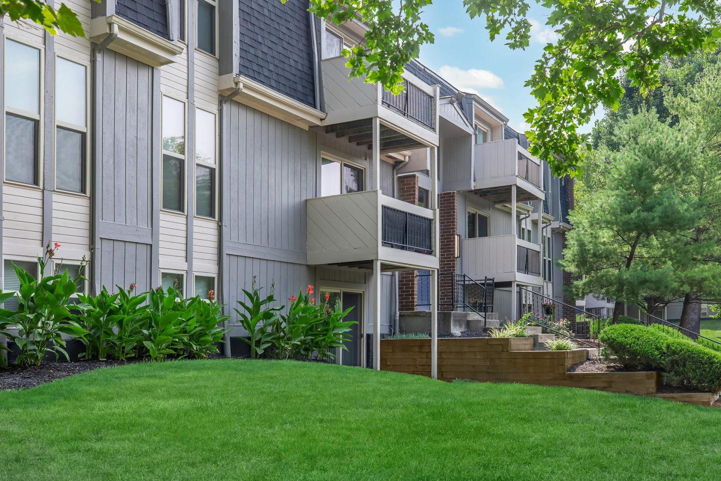 Arrowhead Apartments Image 16