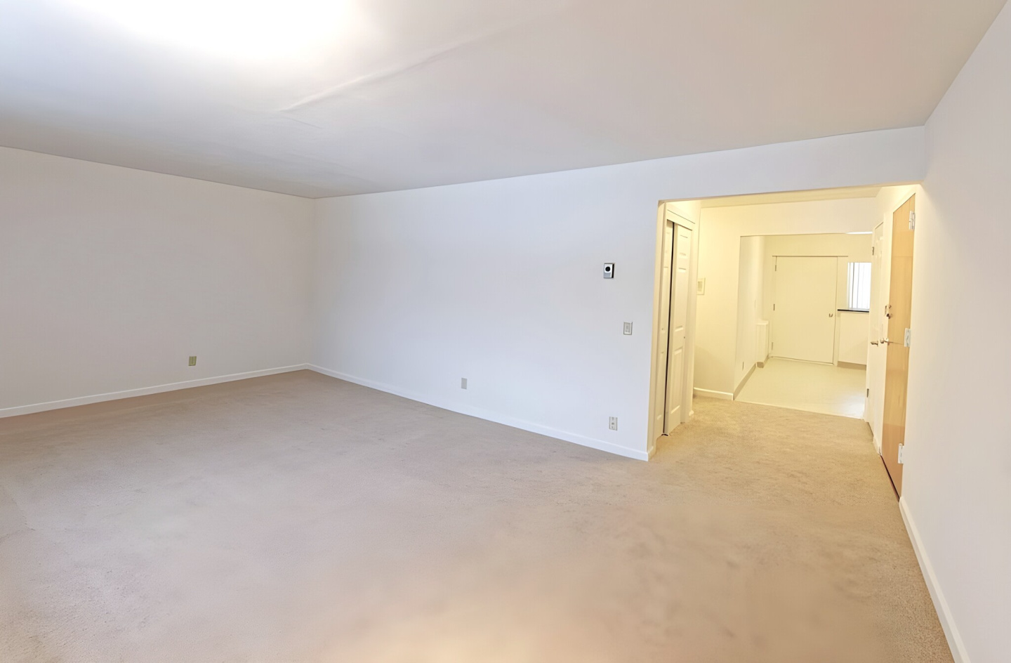 1600 Elmwood Avenue Image 20