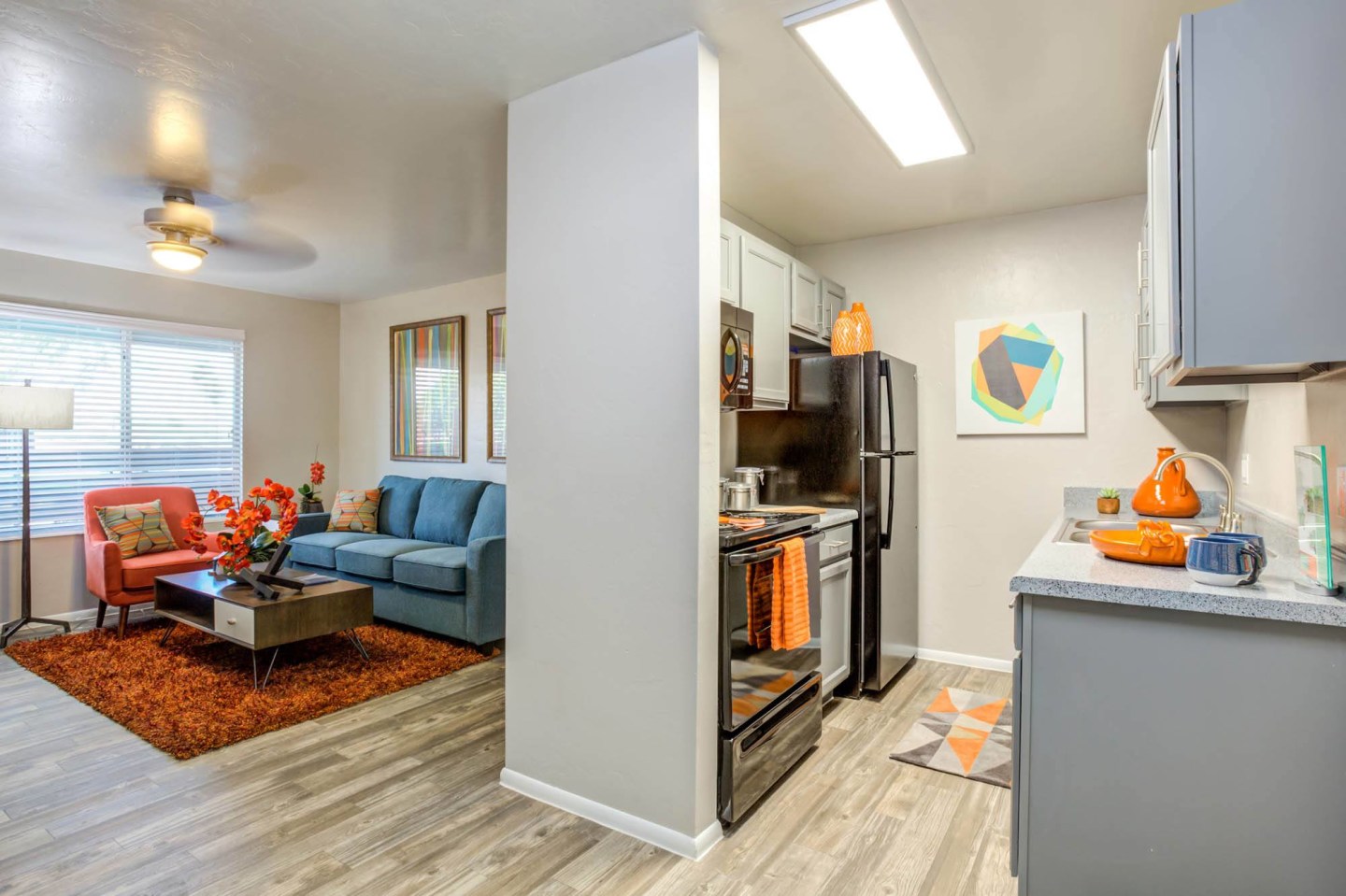 Agave Apartments Image 2