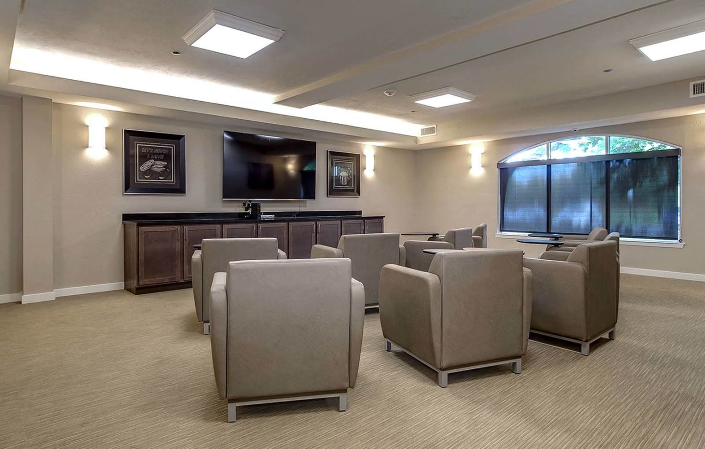 Silver Gardens - Senior & Affordable Housing Image 12