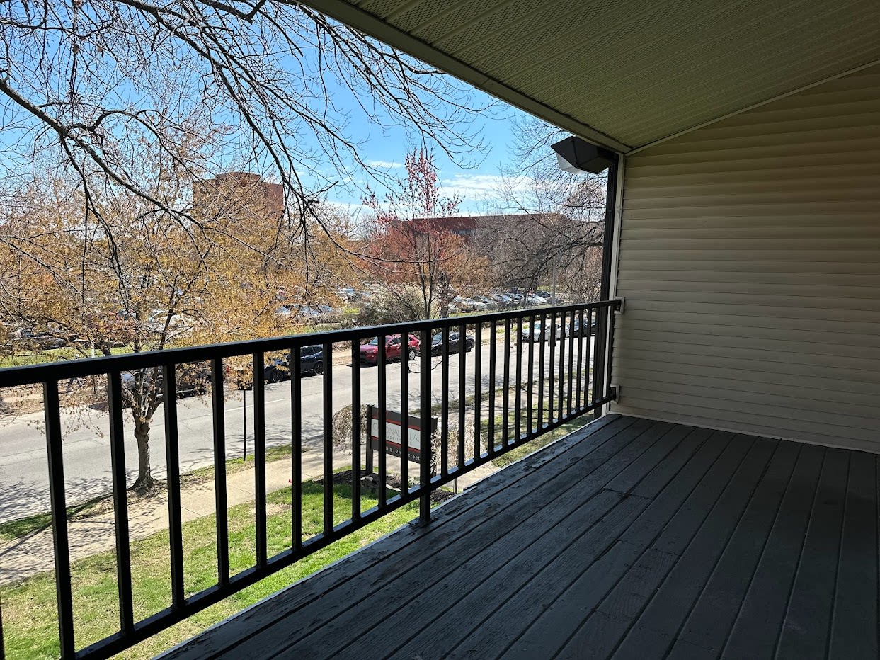 Cardinal Village Image 6