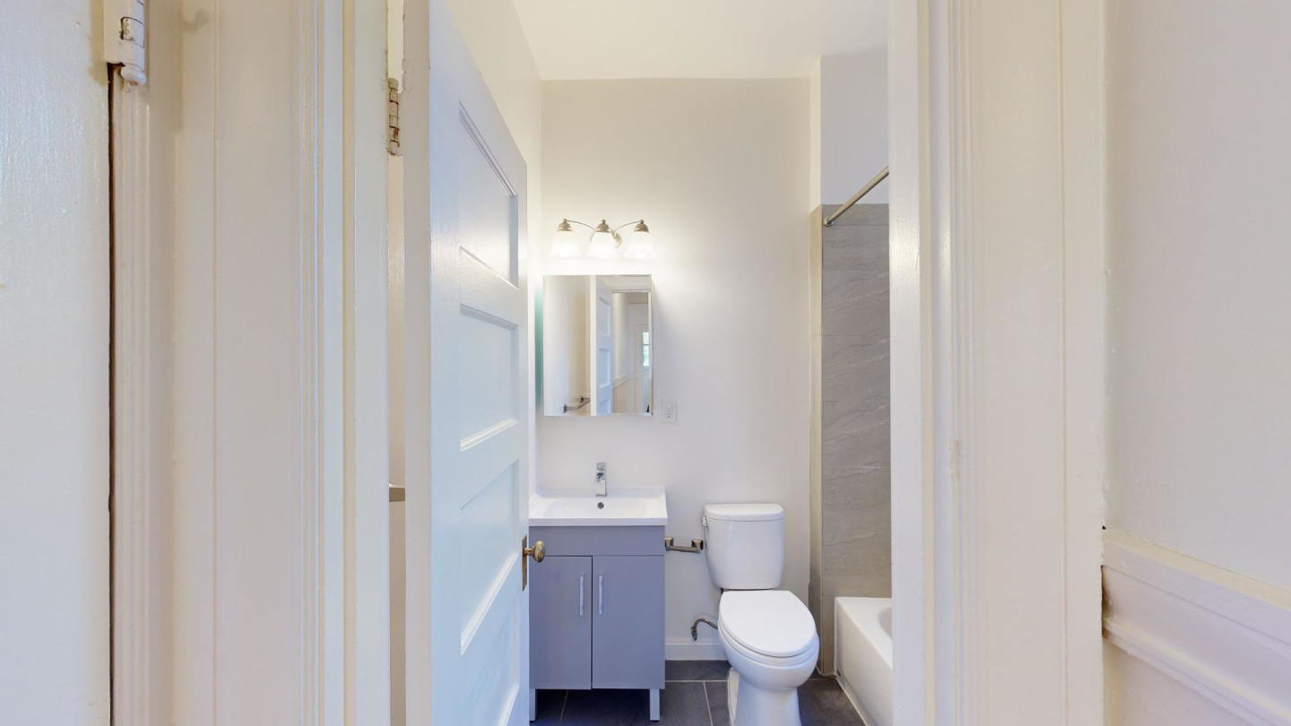 400 DUBOCE Image 7