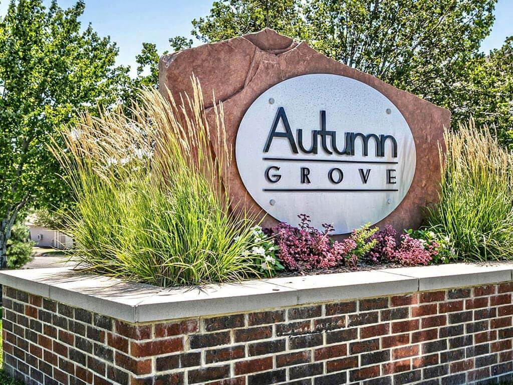 Autumn Grove Image 43