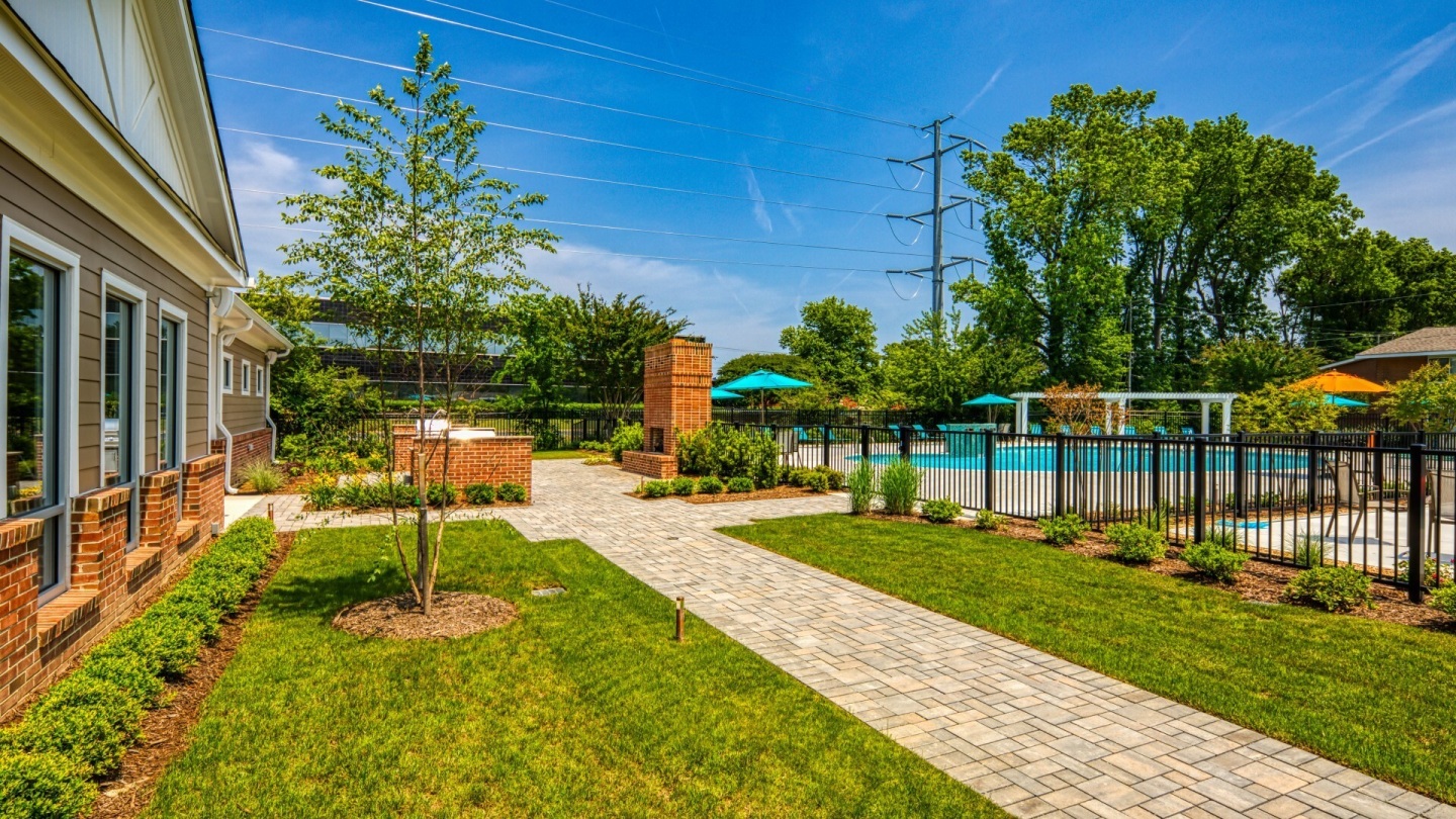 North Shore Gardens Apartments Image 21
