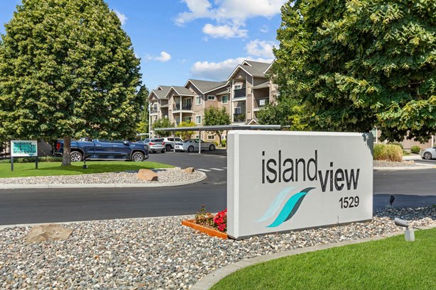 Island View Apartments Image 12