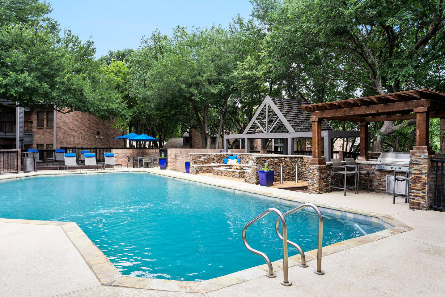 The Enclave at Bear Creek Image 18