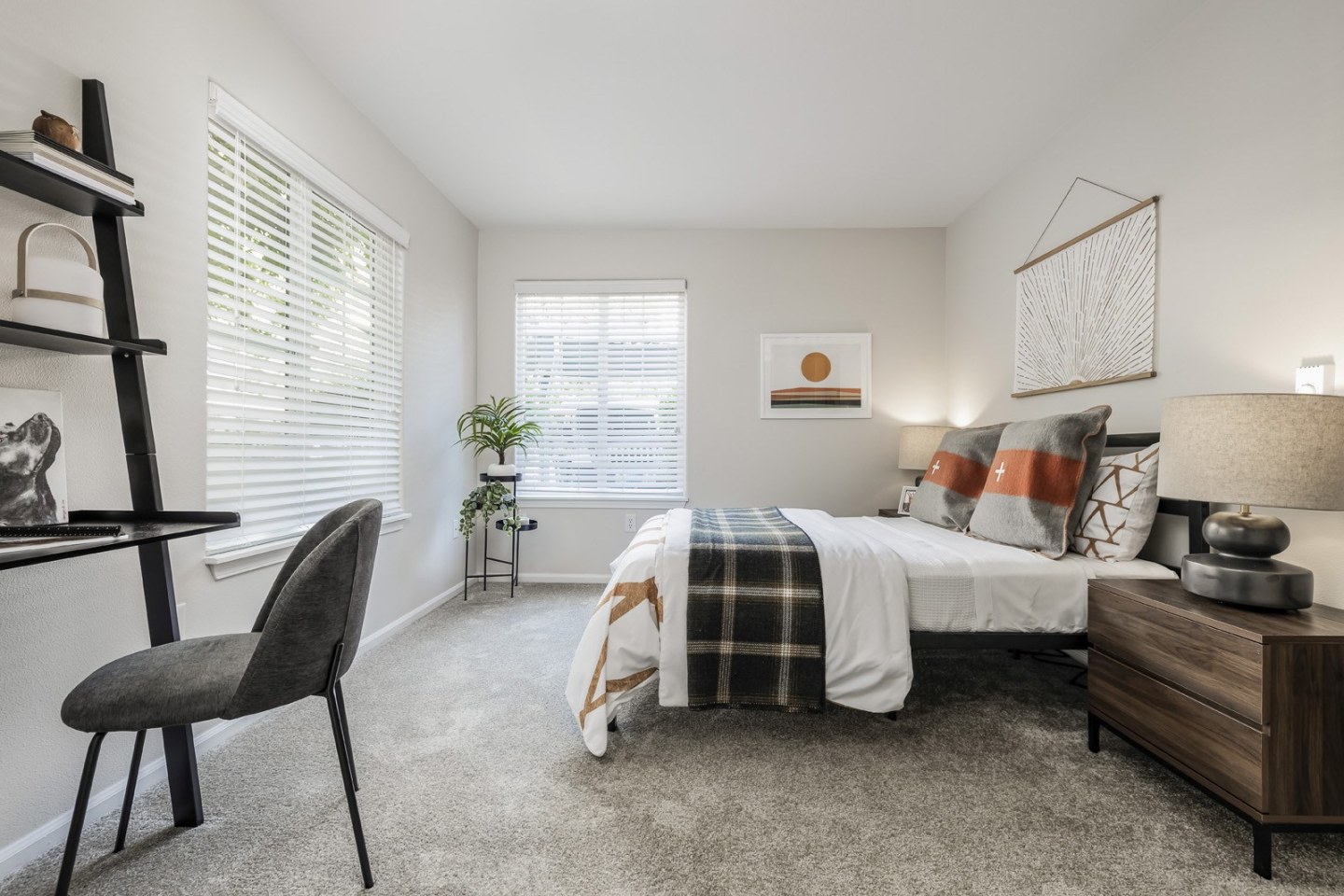 Canyon Creek Apartment Villages Image 8