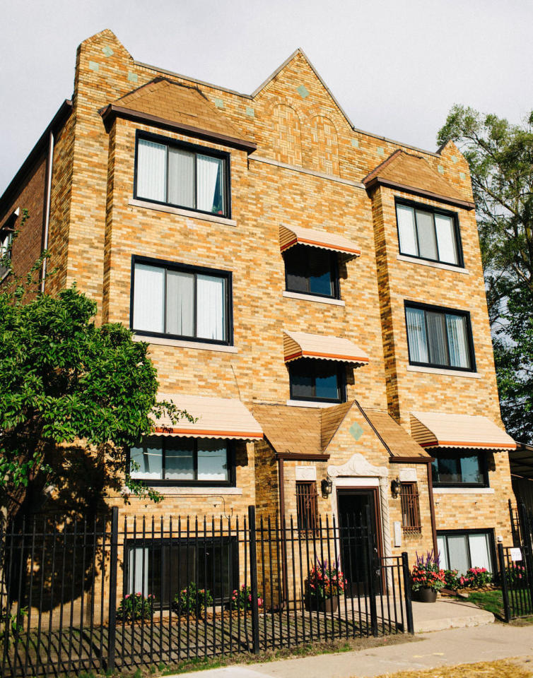 Birchcrest Apartments Image 1