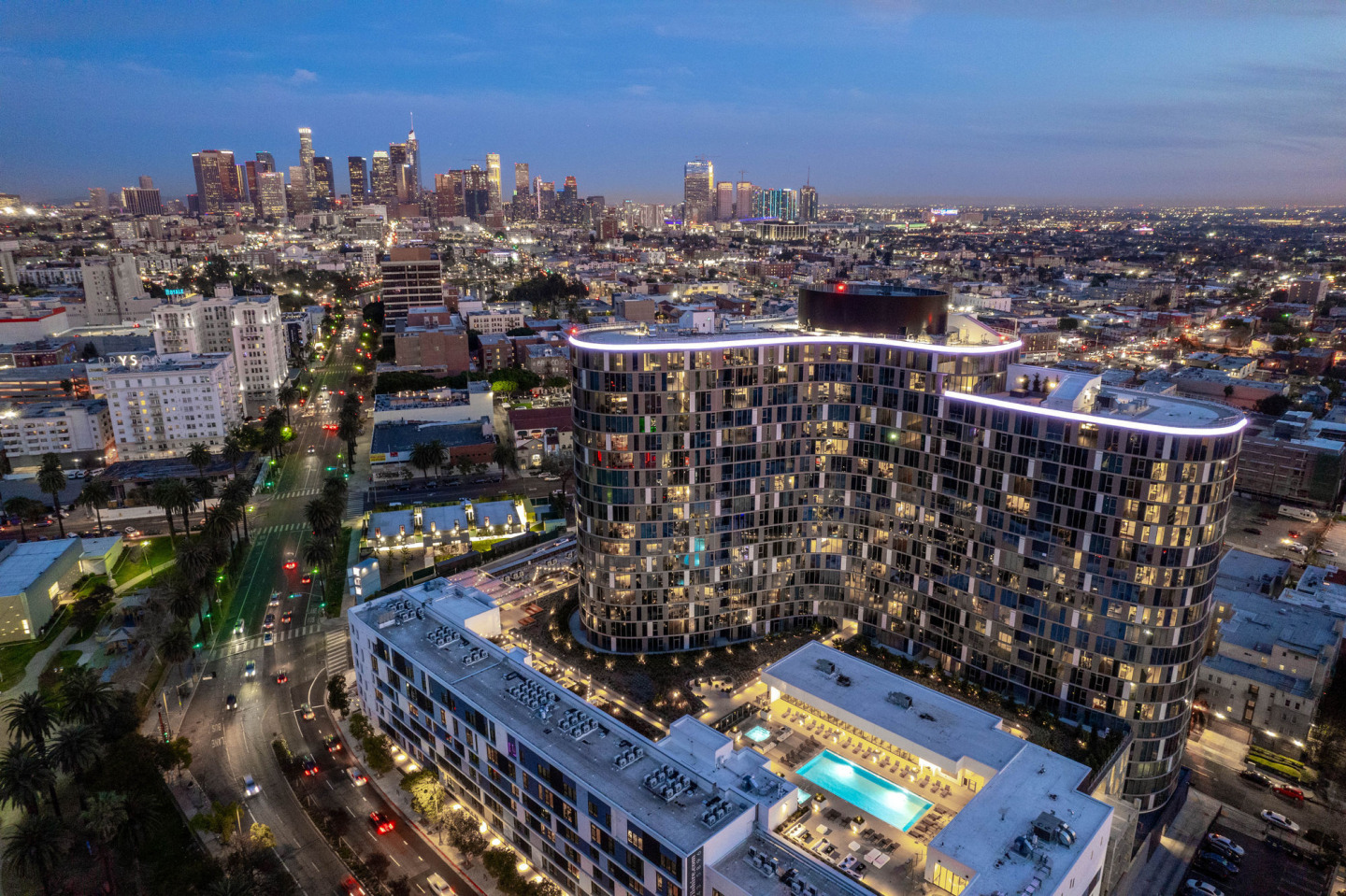 Kurve on Wilshire Image 42