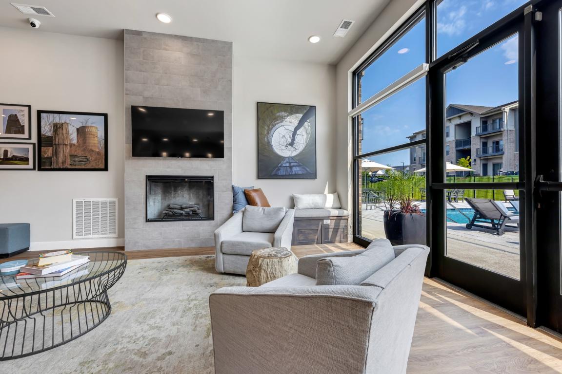 The Prairie Luxury Apartments Image 10