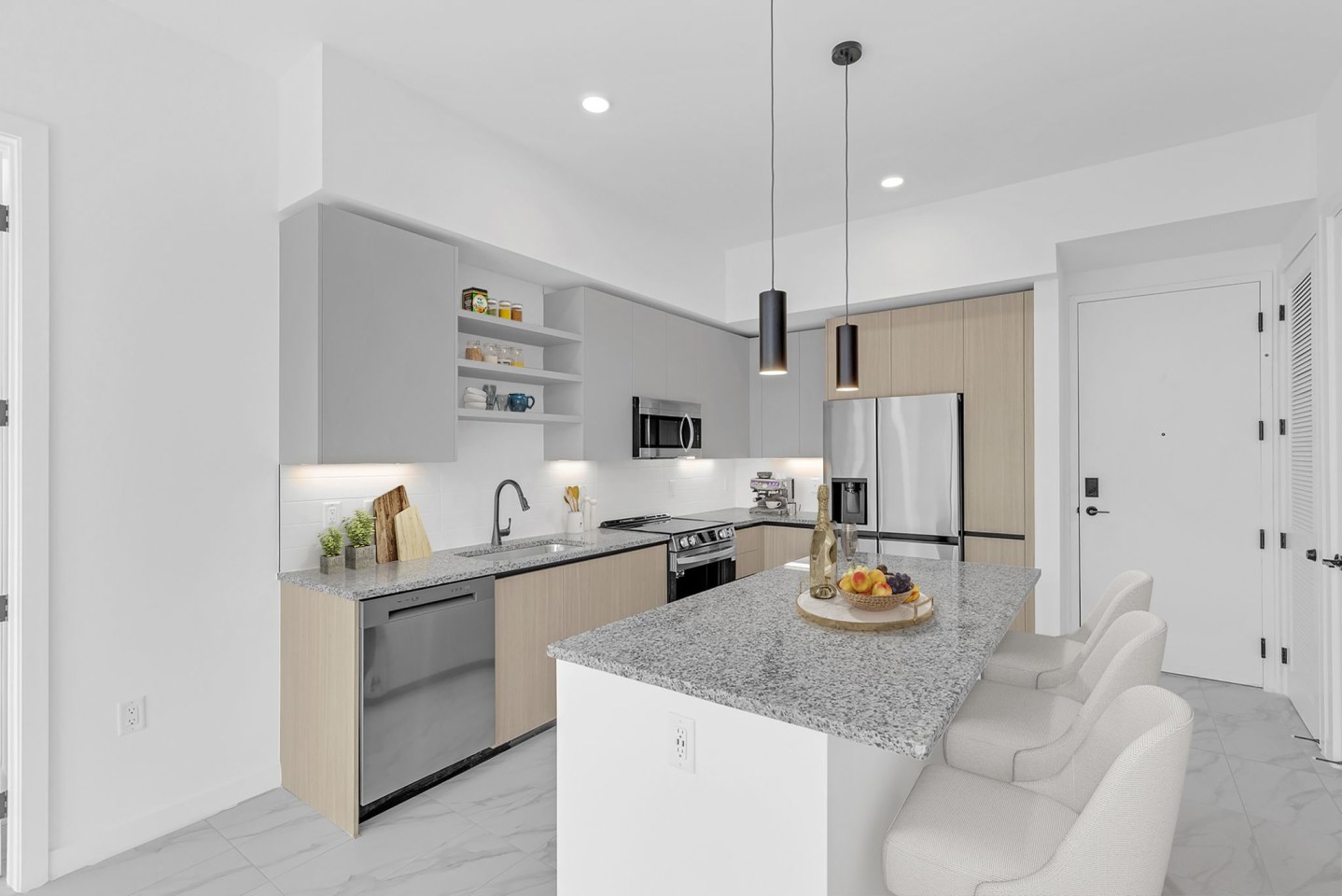 Aura North Miami Beach Image 1