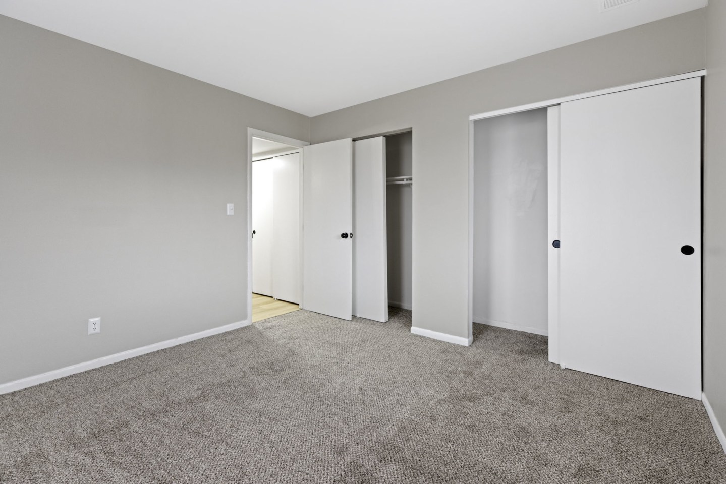 Cedars Apartments Image 1