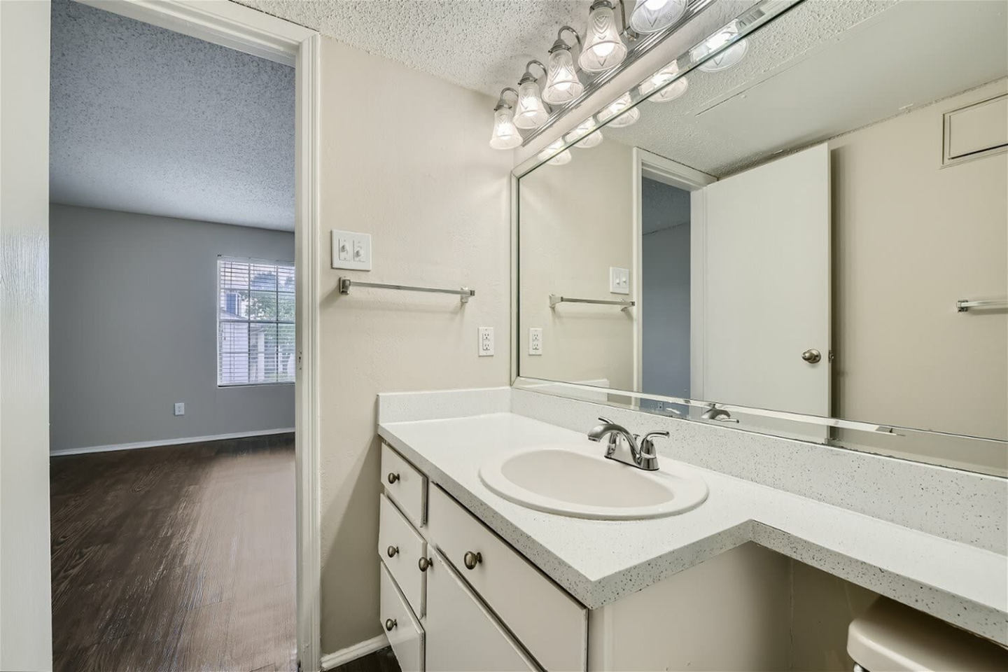Rise Spring Pointe Image 162