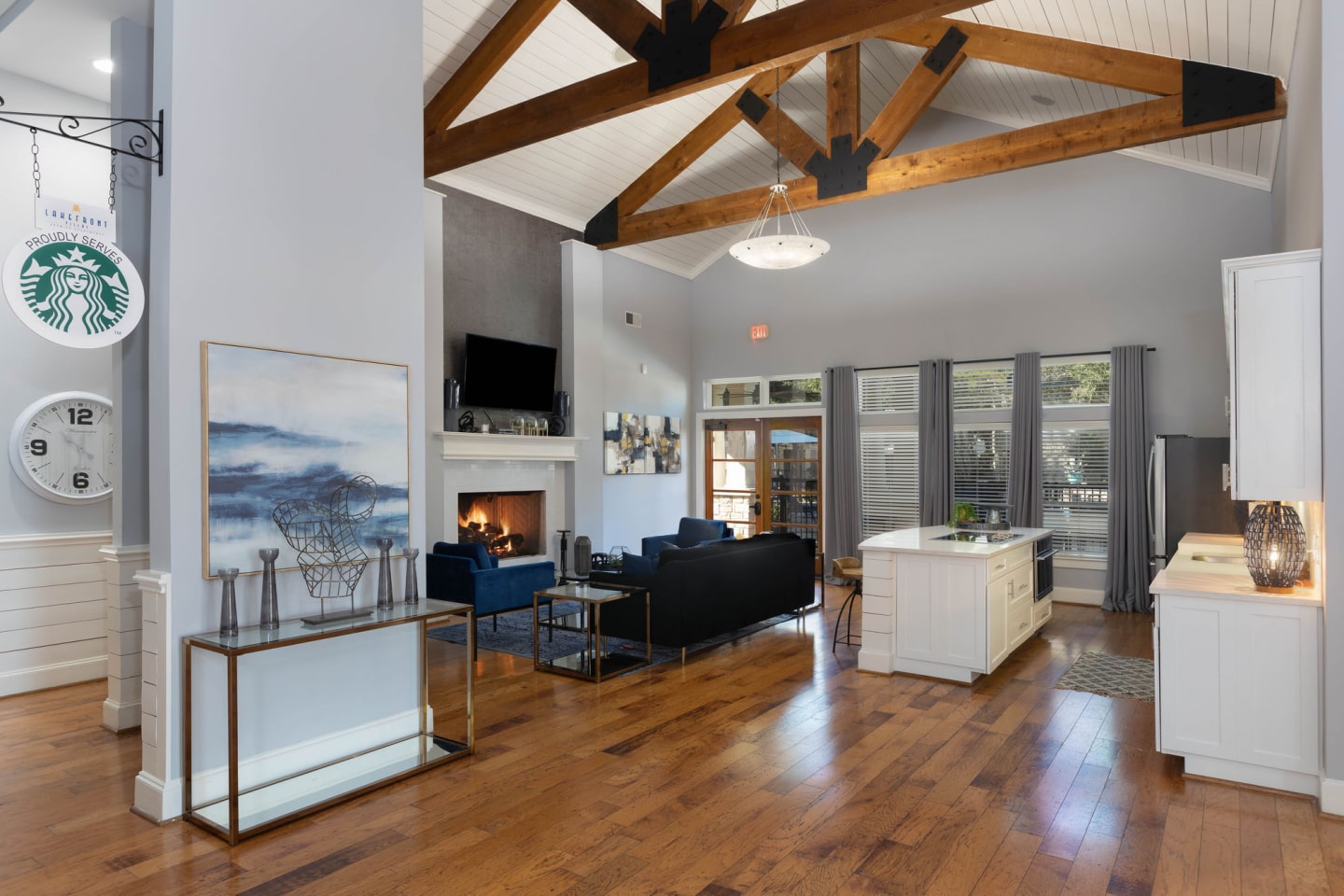 Lakefront Villas Image 16