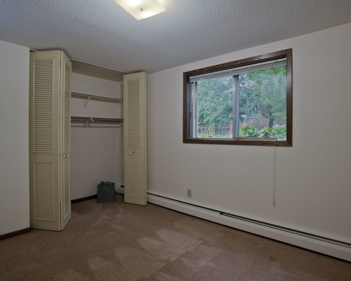 Saint Cloud Terrace Image 13