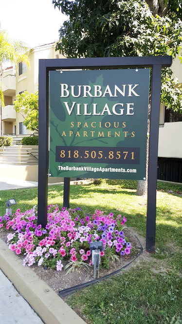 Burbank Village Apartments Image 16
