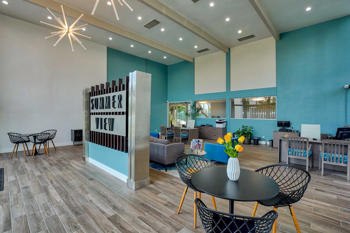 Summerview Beach Resort Luxury Apartments Image 7