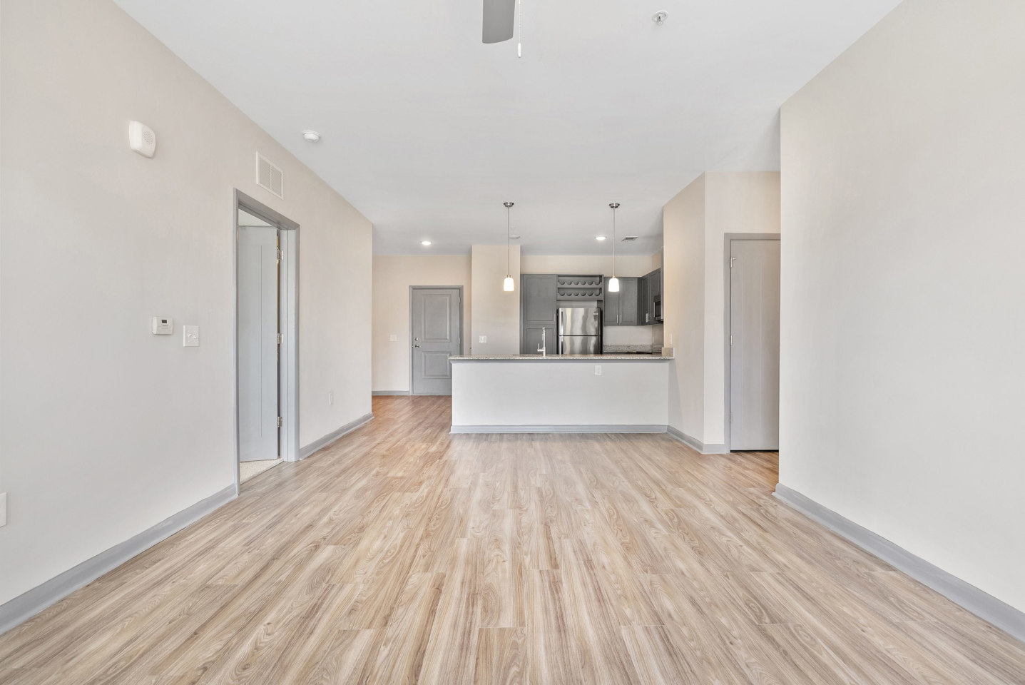 Summer Wind Apartments Image 2