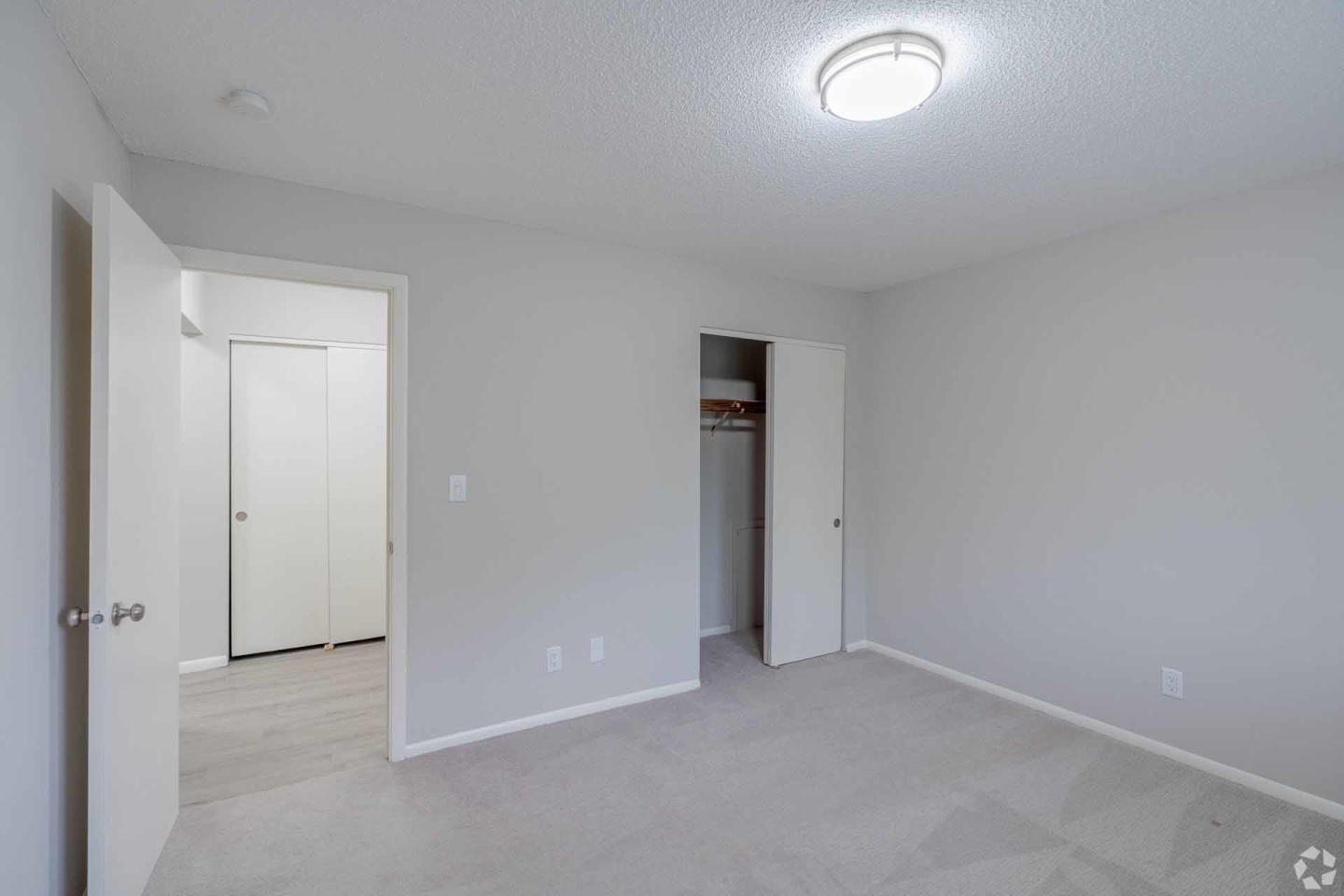 Richfield Square Apartments Image 26