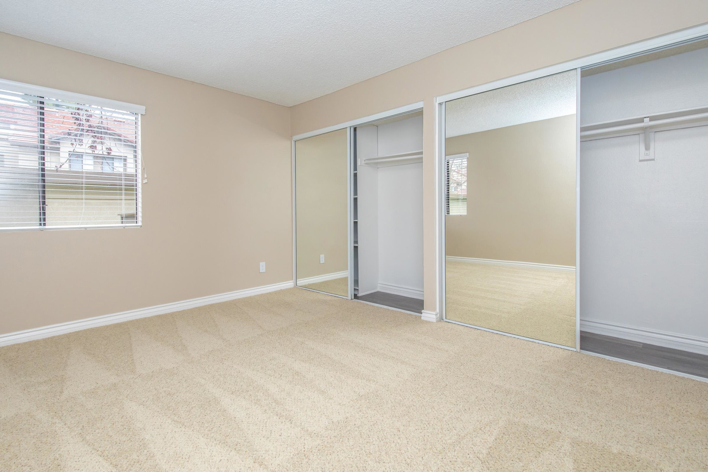 Mosaic Apartment Homes Image 7