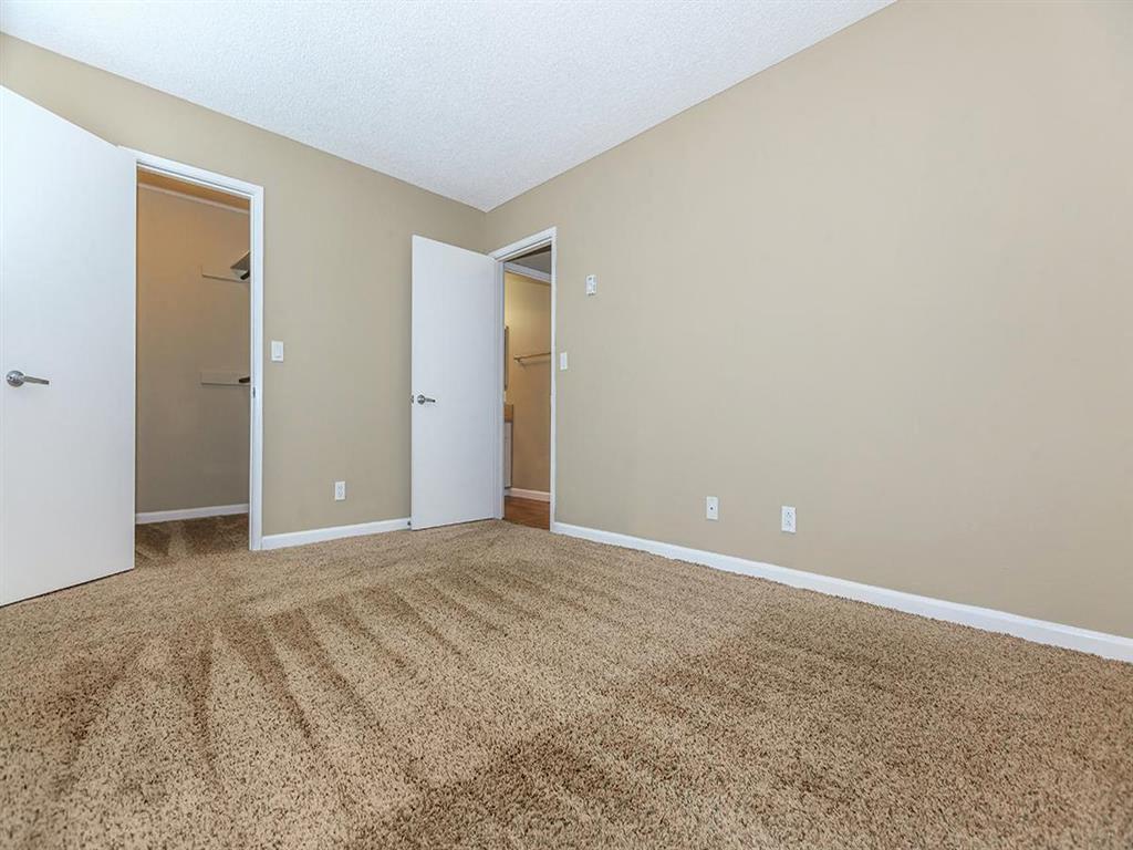 Bluffs at Carlsbad Apartments Image 28