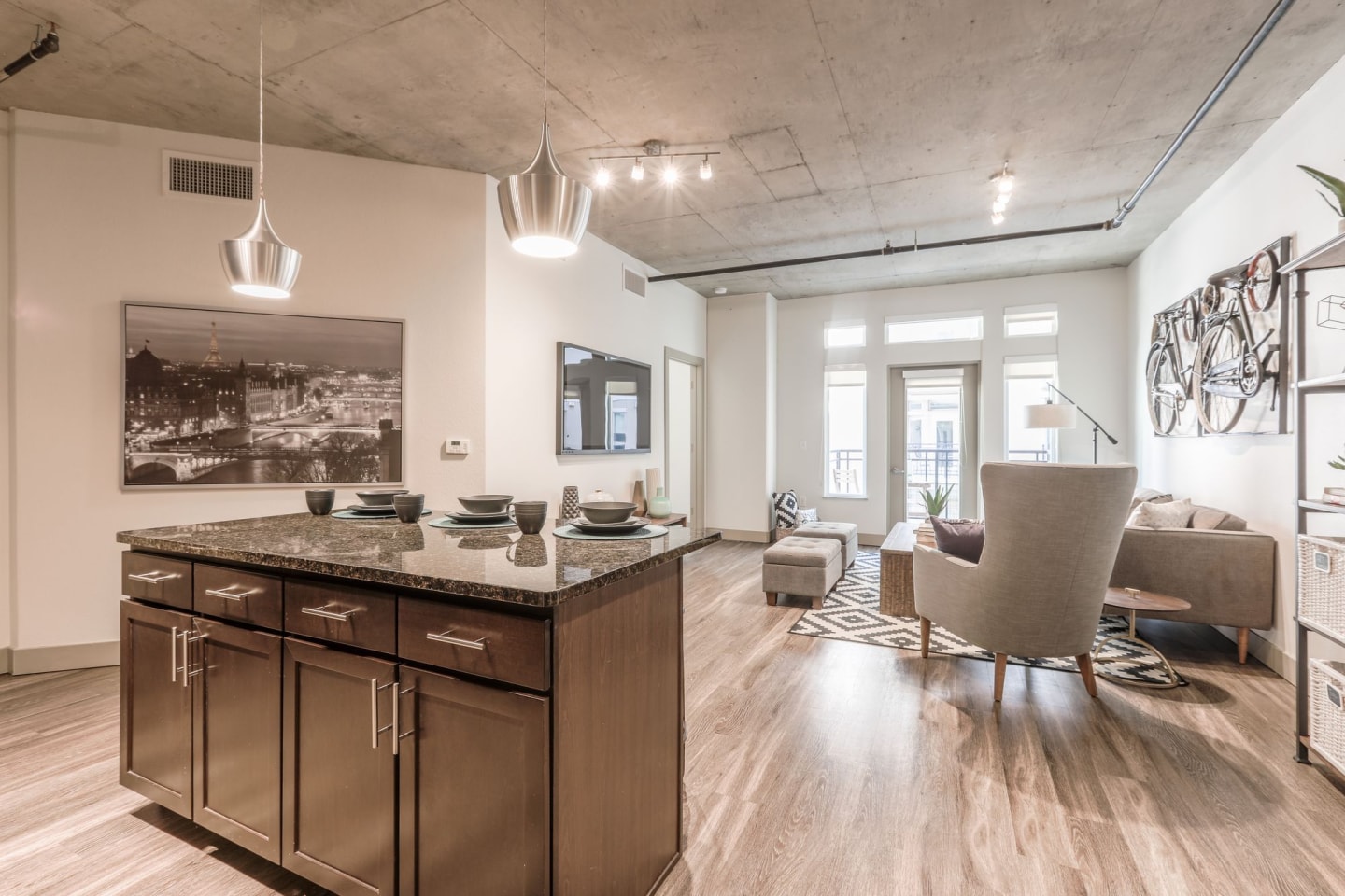 TwentyOne01 on Market Apartments Image 18
