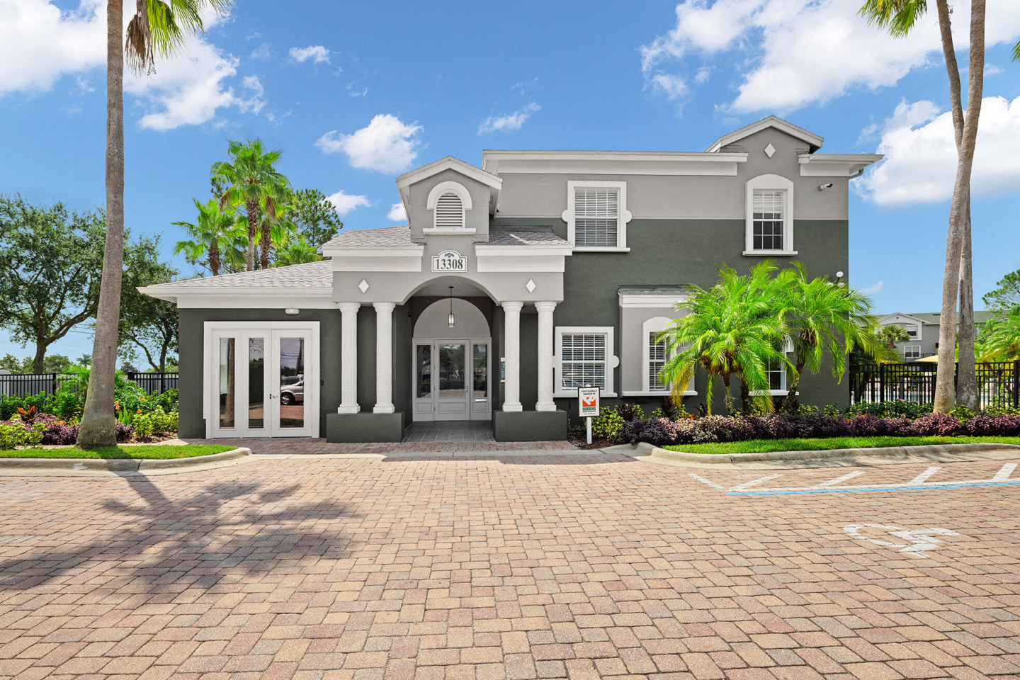 Pointe Parc at Avalon Image 32