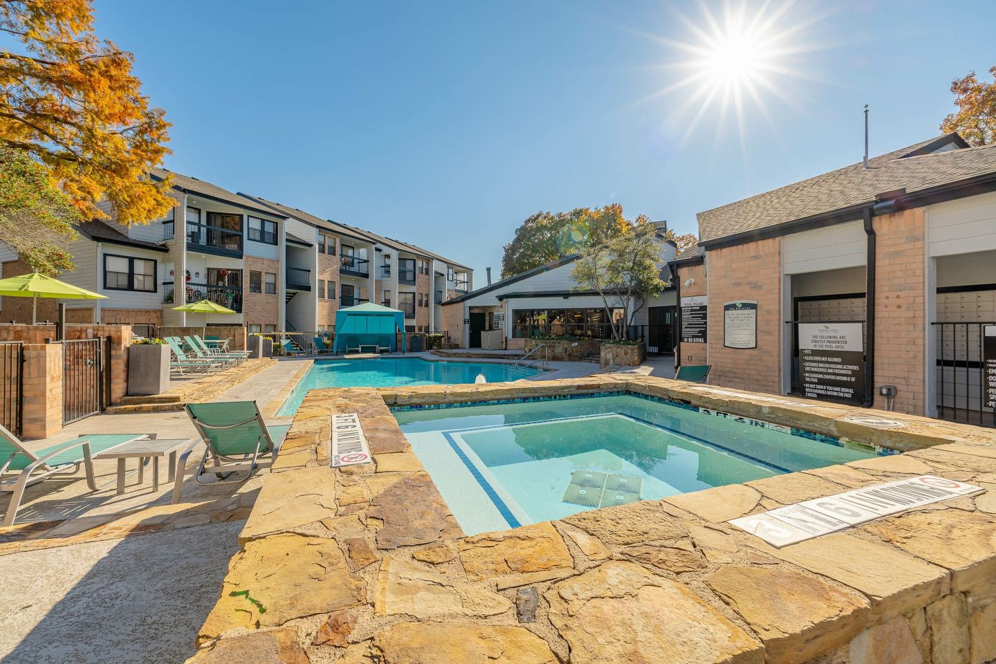 Spring Parc Apartment Homes Image 3