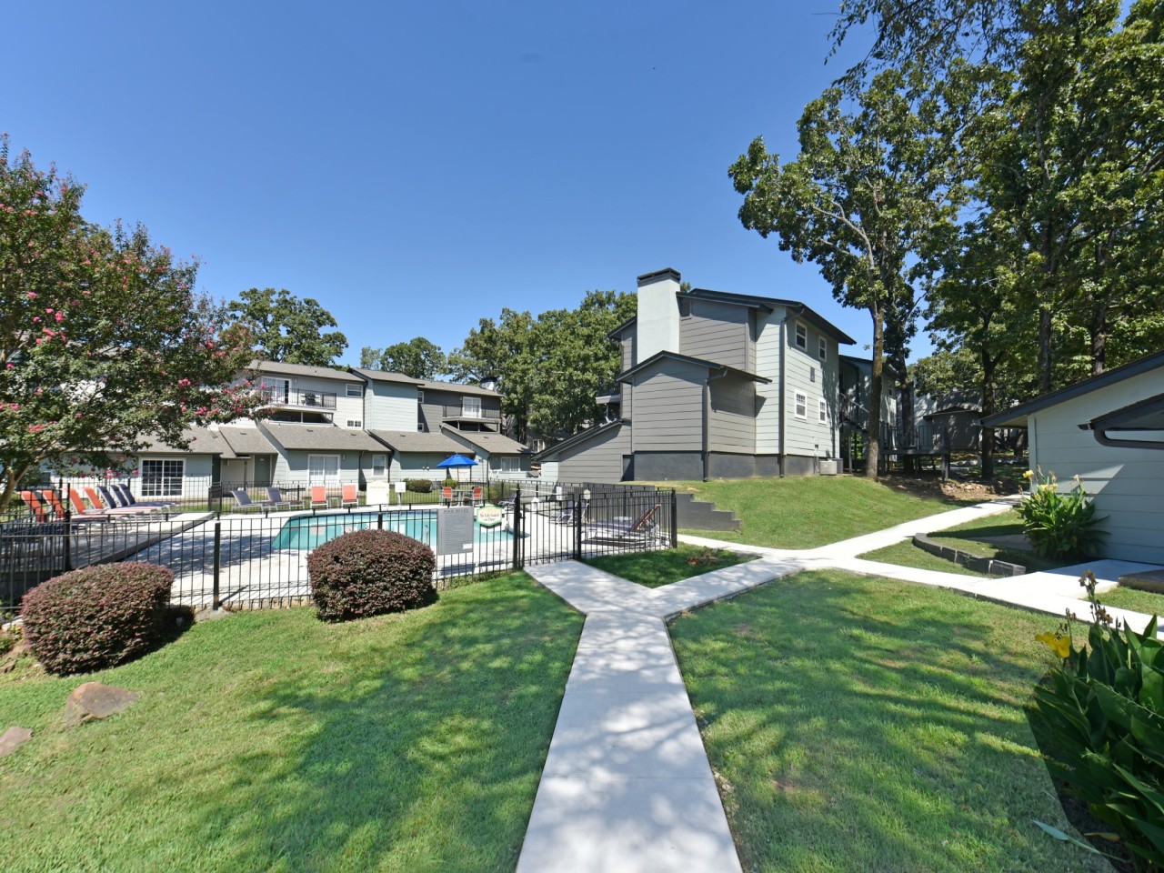 Icon Lakewood Image 20