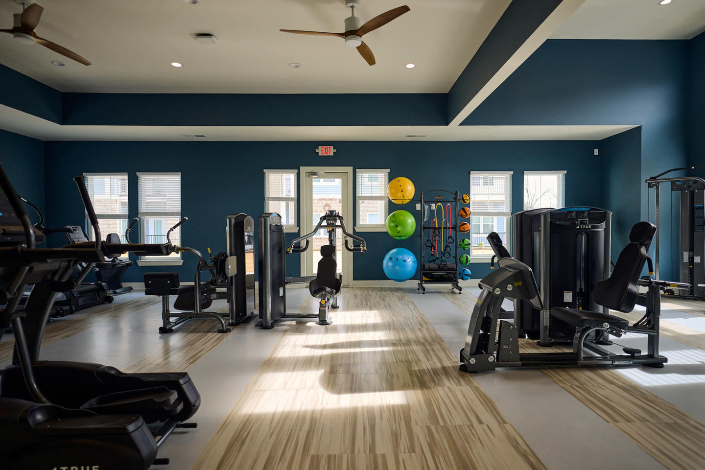 Encore Luxury Residences Image 12